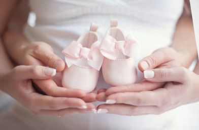 借卵子做试管婴儿助孕要多少钱？试管婴儿助孕三级囊胚比其他等级更容易停止胎儿吗？